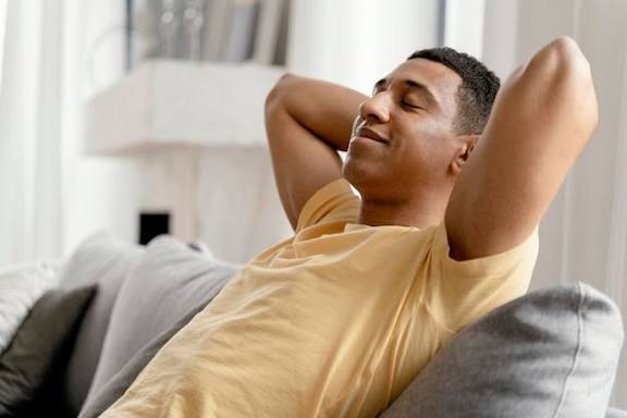 images - 2025-12-03T180803.878